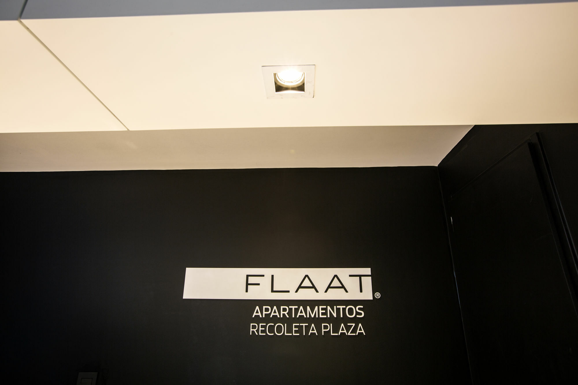 Flaat Recoleta Plaza Lägenhet Buenos Aires Exteriör bild